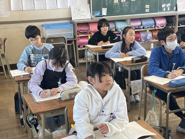 https://ichinomiya.schoolweb.ne.jp/2310136/blog_img/231705480?tm=20250220132649