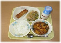 0221 給食.jpg