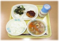 0304 給食.jpg