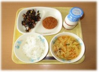 0317 給食.jpg