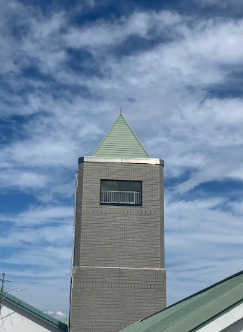大和西小学校の象徴「時計台」